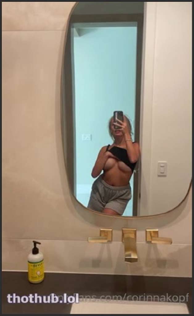 Corinna Kopf Now you may also explore my butt