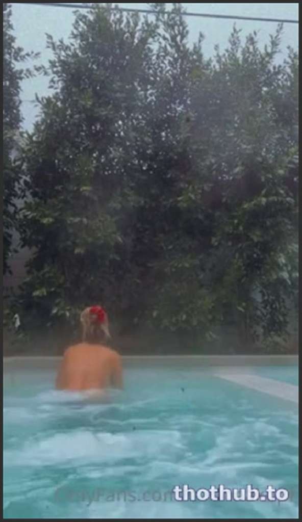 Corinna Kopf has hot dildo sex at the pool