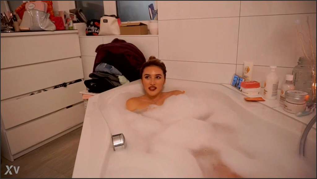 Katharina Damm gets mature hole stuffed from behind