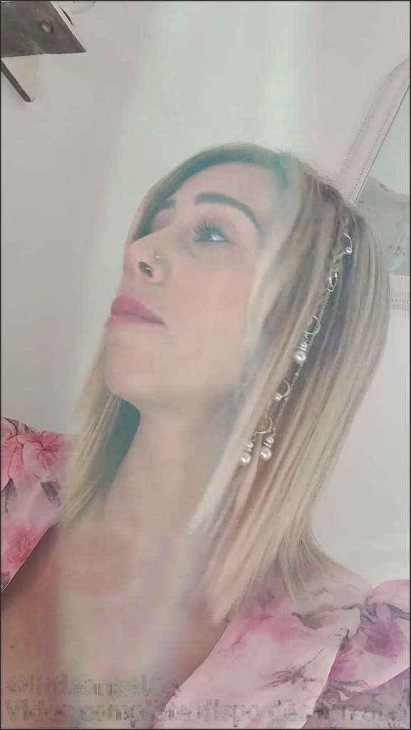 Littleangel she horny before fuck on sybian