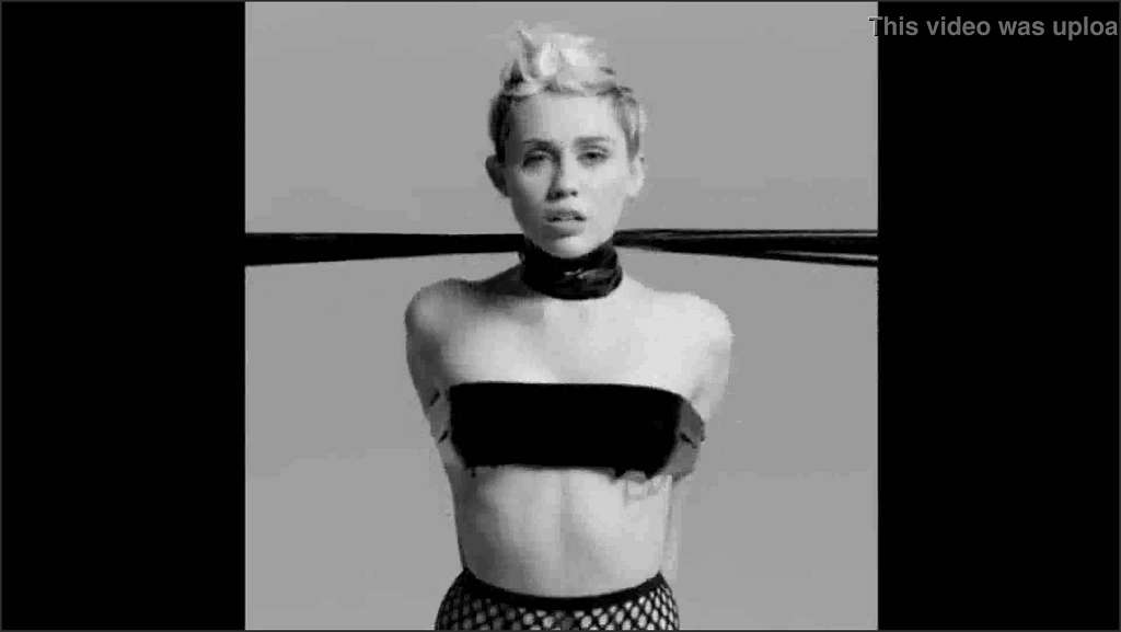 Miley Cyrus and egg licking with dark haired brat