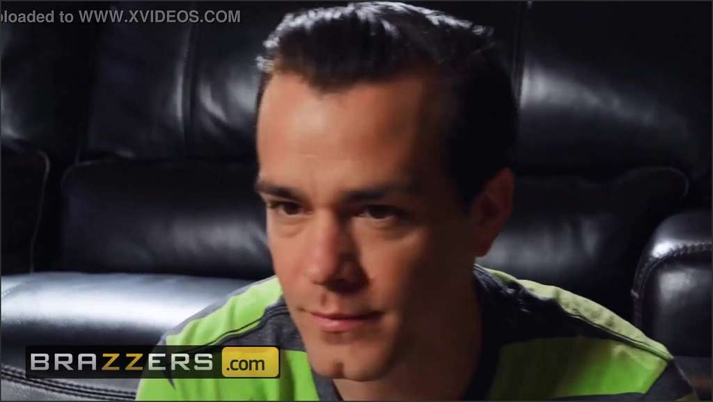 Joslyn James fucks with a stranger