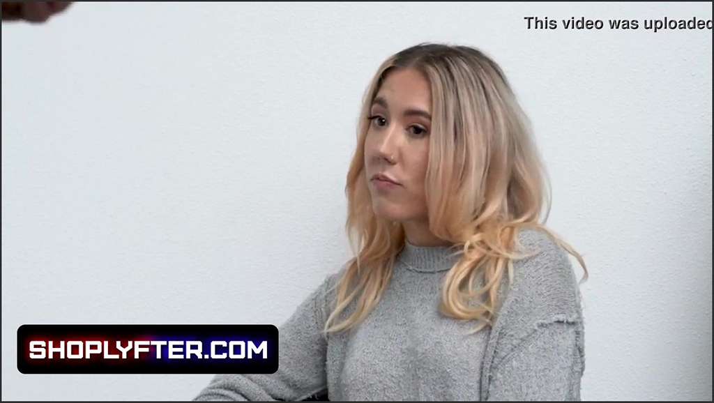 Kelly Rohrbach getting satisfied by IT expert in office