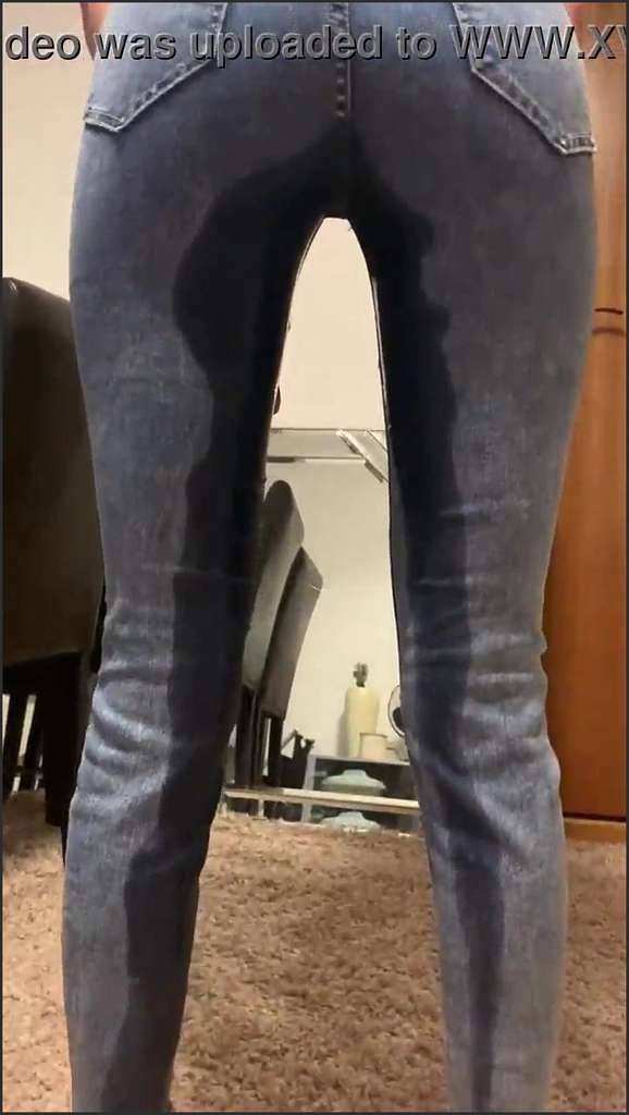 Kinky Aphrodite fucks stranger with chubby German blonde in the bathroom