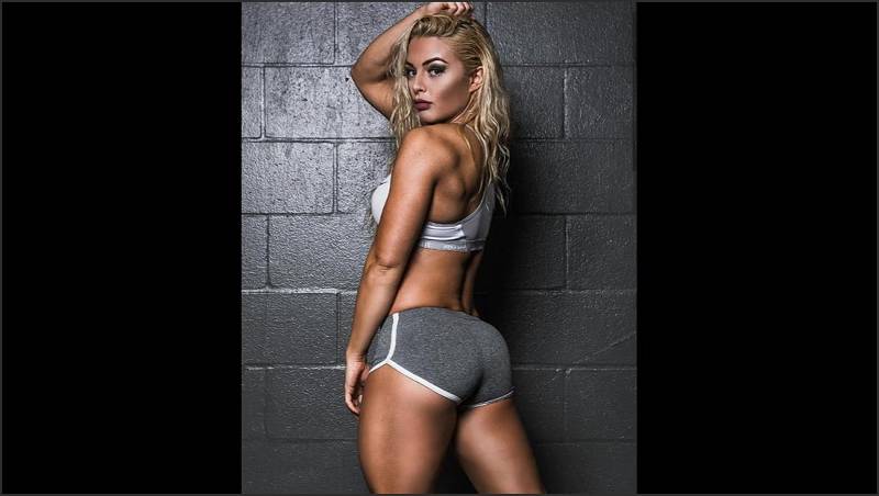 Mandy Rose Girl rides two men by the pool