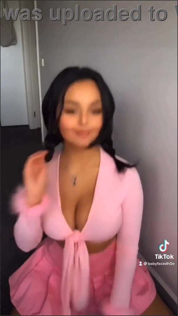 Tiktok lesbians spoil each other with their wet tongues