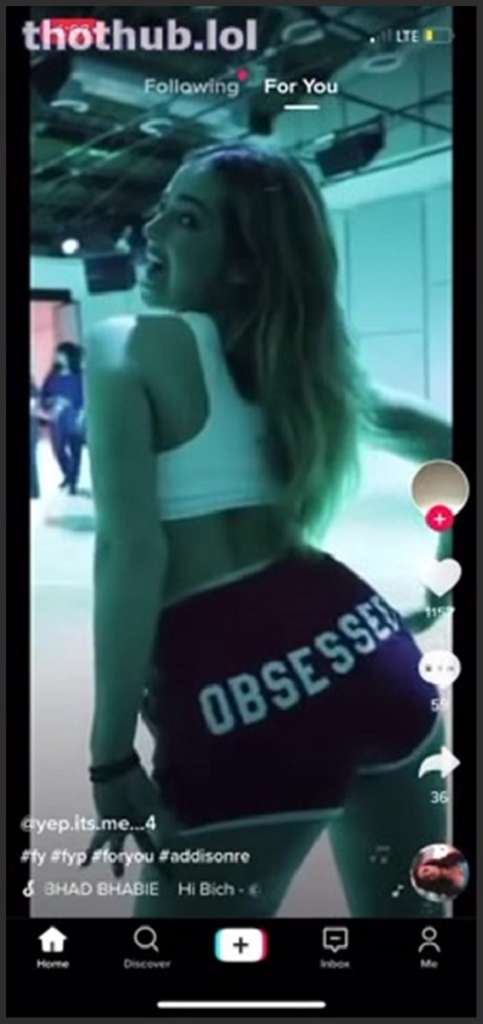 Addison Rae fucks and squirts in the car