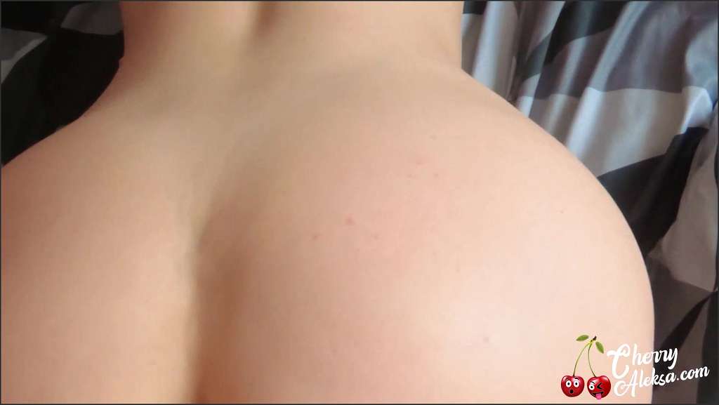 Tanja Szewczenko first sex meeting with horny slut Jolee Love